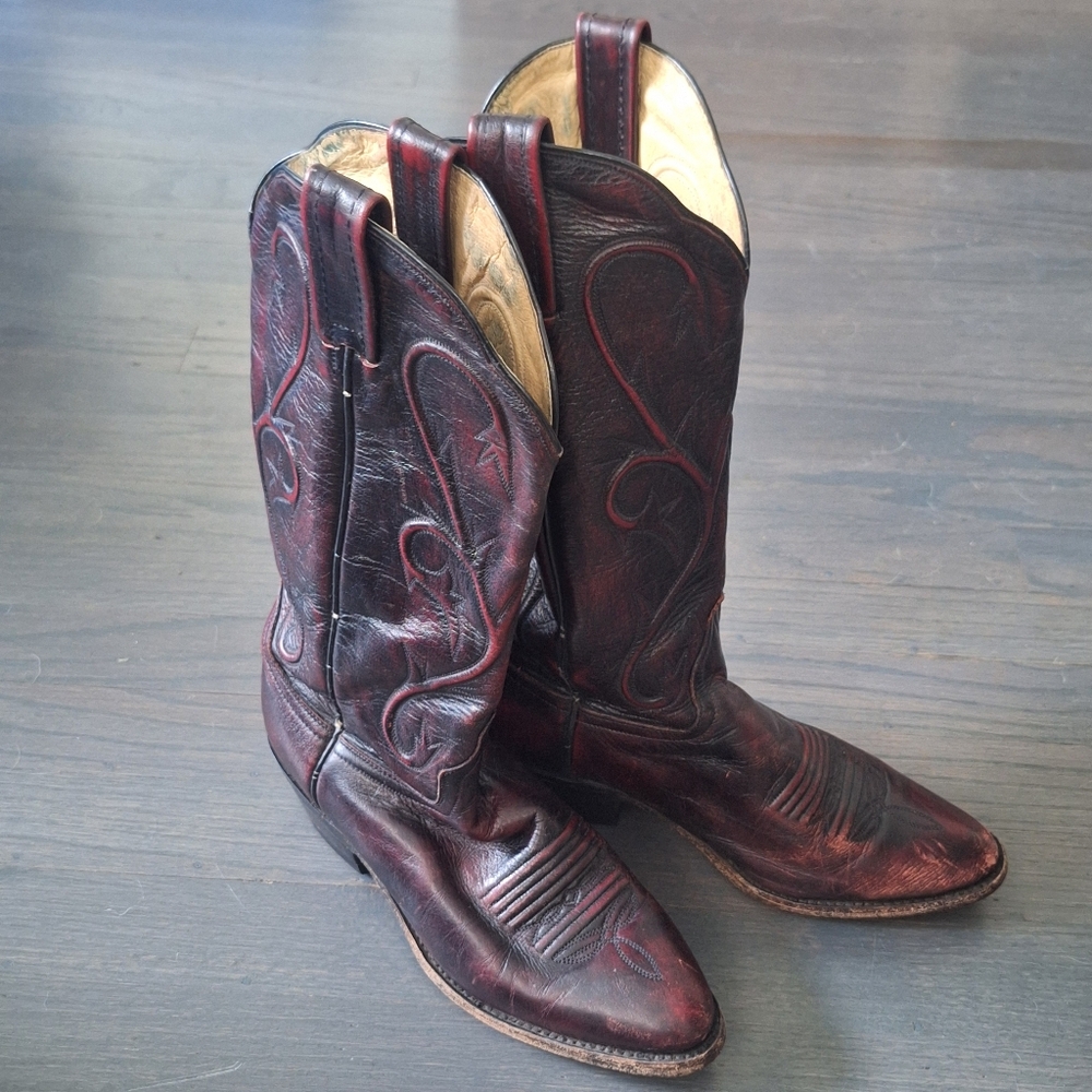 Dan Post El Paso western burgundy leather color size 7